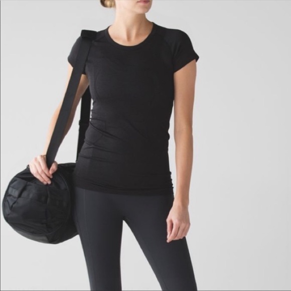 lululemon athletica Tops - Lululemon swiftly tech short sleeve top gym workout running yoga 4645